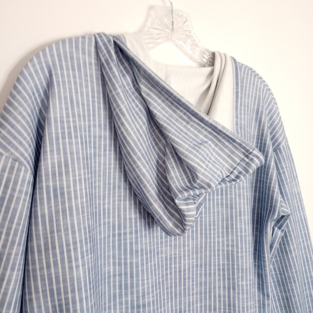 Exclusive Heart Blue & White Striped Beachy Summer Hooded Zip Jacket - Picture 9 of 10